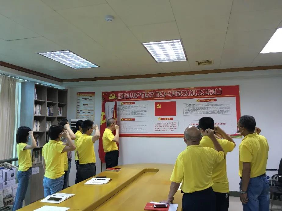 【tapplay集团“两优一先”典型事迹】广东省国资系统优秀共产党员蔡友华：以科技创新成果诠释使命担当。