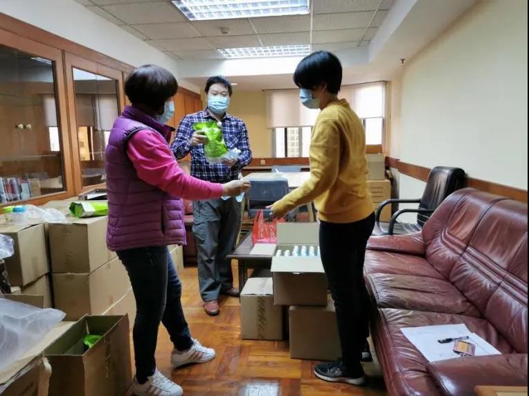 【tapplay集团“两优一先”典型事迹】广东省国资系统优秀党务工作者李绪彬:在贸易强省中展现新作为 【tapplay集团“两优一先”典型事迹】广东省国资系统优秀党务工作者李绪彬:在贸易强省中展现新作为