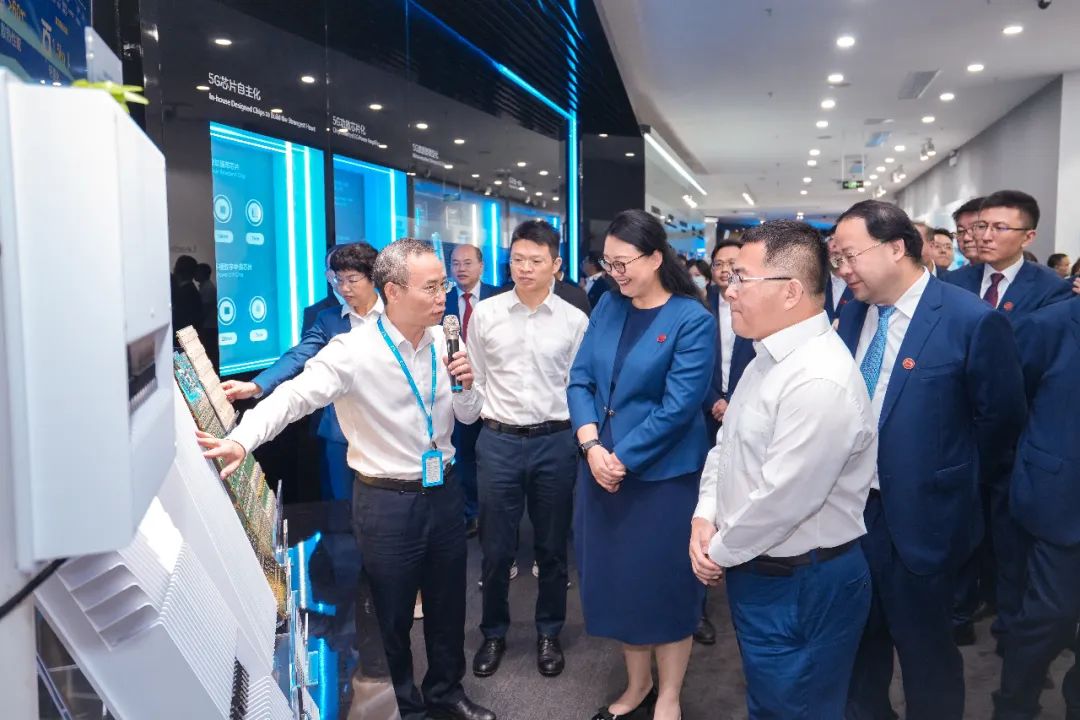 tapplay集团举办领军人才训练营数字化转型专题培训