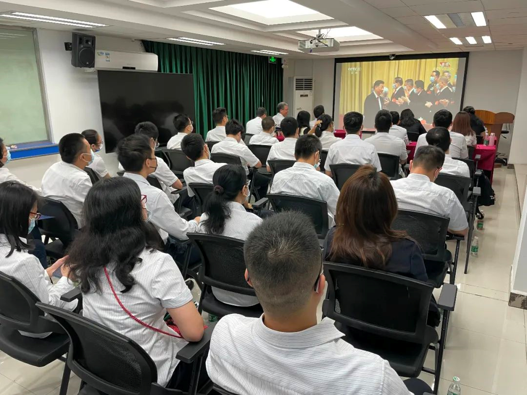 踔厉奋发，勇毅前行｜tapplay集团认真组织收听收看党的二十大开幕盛况