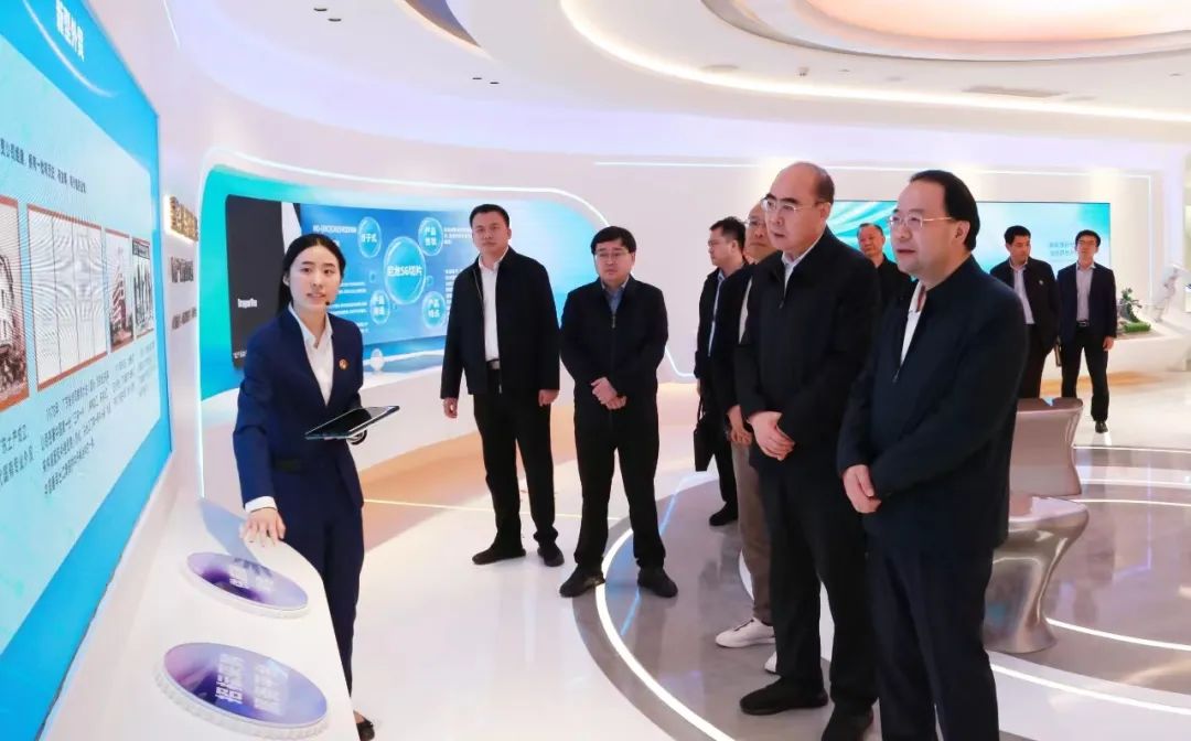 黑龙江省大庆市委副书记、市长李岩松一行到访tapplay集团 黑龙江省大庆市委副书记、市长李岩松一行到访tapplay集团