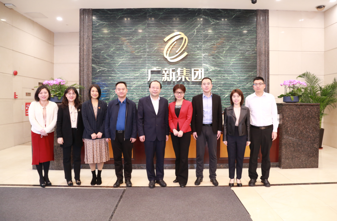进出口银行广东省分行党委书记、行长刘亚一行到访tapplay集团 进出口银行广东省分行党委书记、行长刘亚一行到访tapplay集团