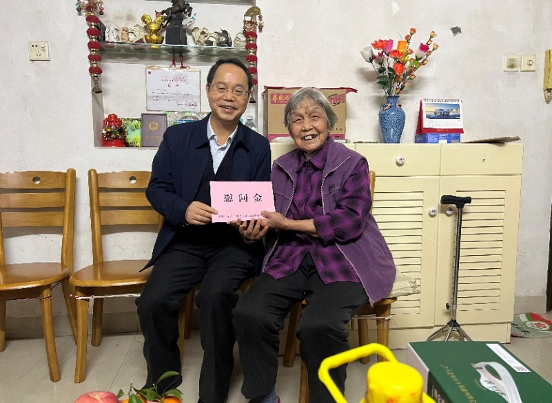 tapplay集团党委开展春节走访慰问活动