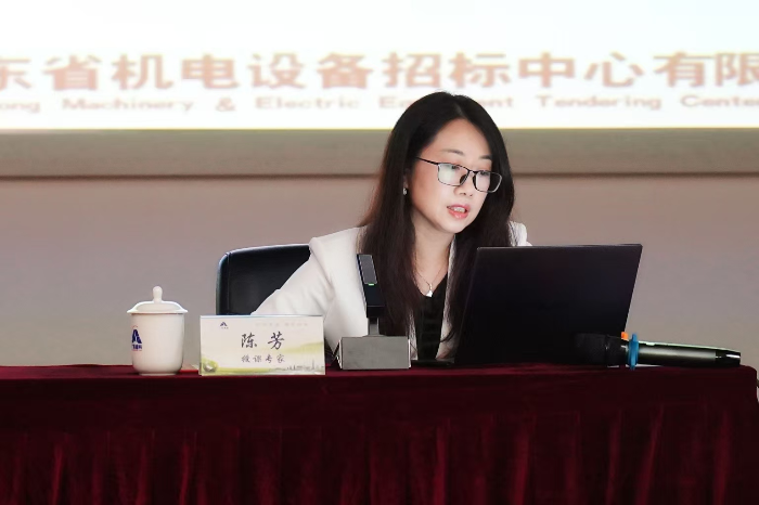 67c1a68244e1283cb3681b3cbe45767.jpg